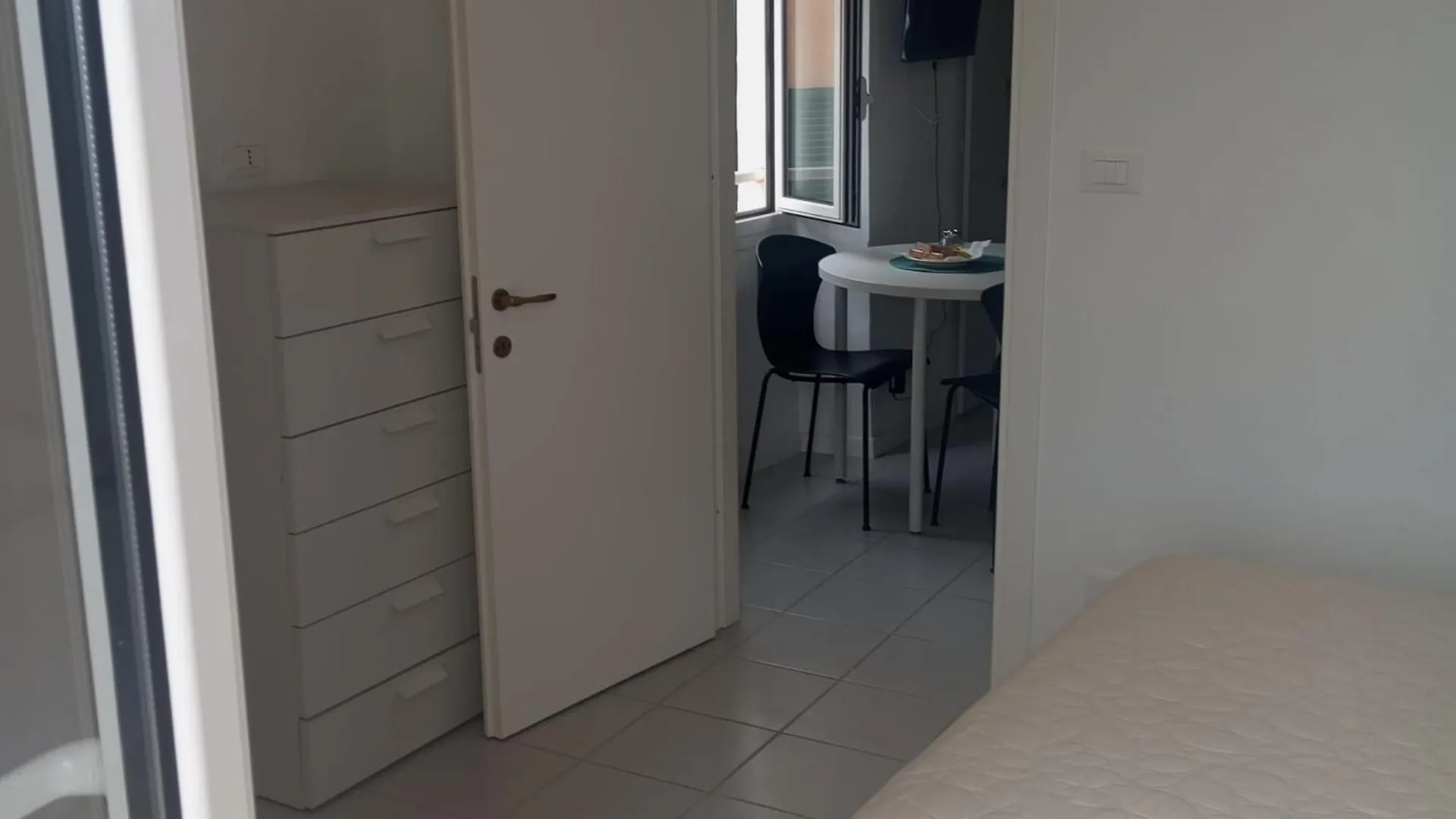 La Casa Del Poeta Fronte Mare Apartment Sanremo Italy